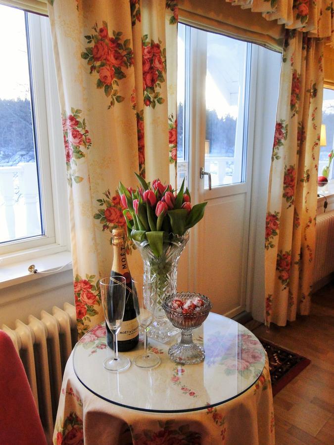 Hotell Torpa Pensionat - Sweden Hotels Södertälje Extérieur photo