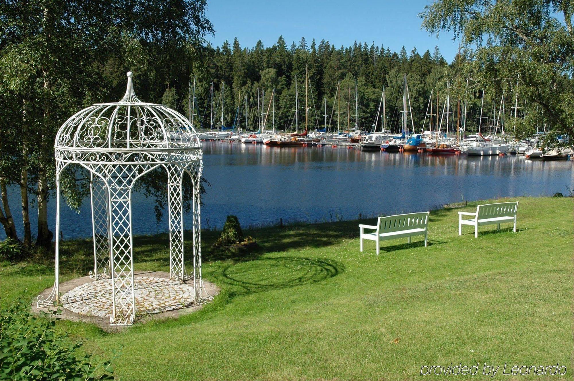 Hotell Torpa Pensionat - Sweden Hotels Södertälje Extérieur photo